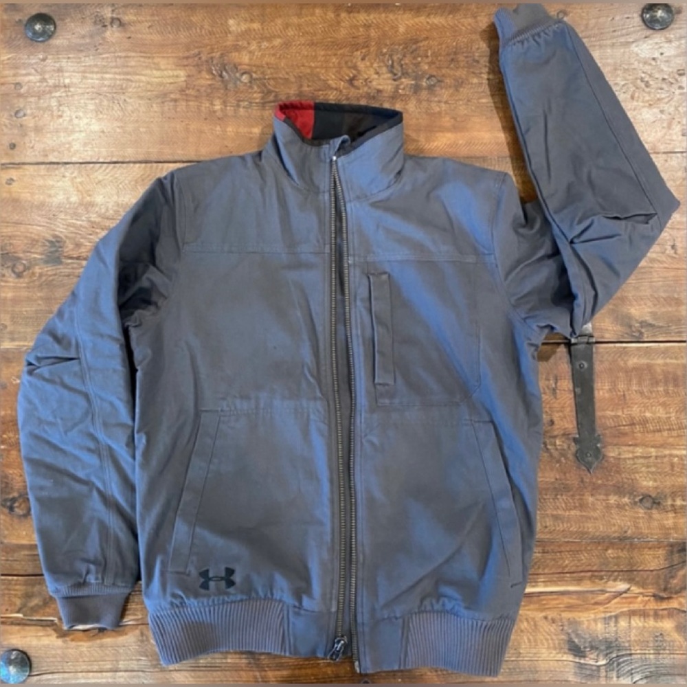 Under Armour Jacket size medium